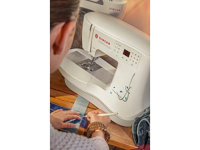 Šijací stroj Singer Featherweight C240