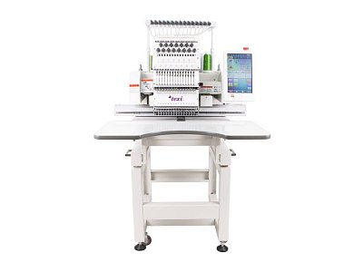 Priemyselný vyšívací stroj TEXI 1501 XL TS PREMIUM s čiapkovým rámčekom a stojanom