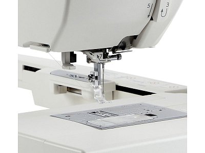 JANOME MC1000 Šijací, quiltovací a vyšívací stroj