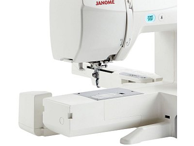 Janome MC100E Vyšívací stroj
