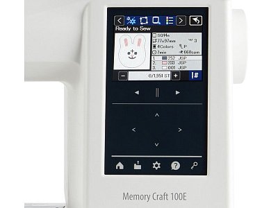 Janome MC100E Vyšívací stroj
