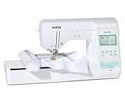 Šijací a vyšívací stroj Brother F540E