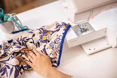 Šijací stroj Brother Inventio NV1045 SE