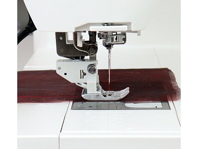 Šijací stroj JANOME SKYLINE S6 AE veľkosti XL