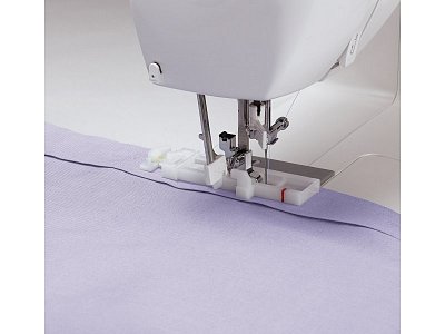 Šijací stroj Singer Starlet 6680 + stolík v cene