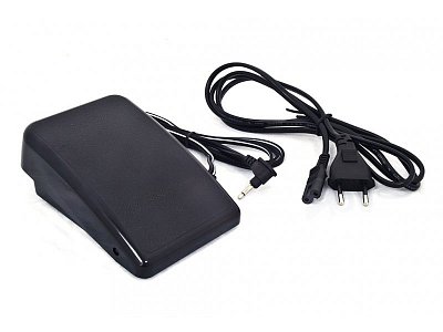 Šijací stroj Singer Starlet 6680 + stolík v cene