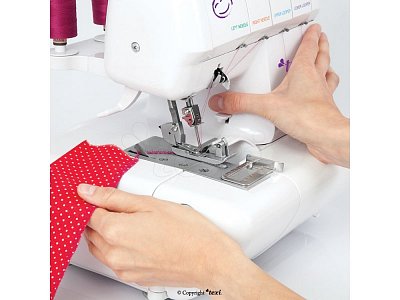TEXI JOYLOCK 2/4 - 2, 3, 4 - nitný overlock - šijací stroj